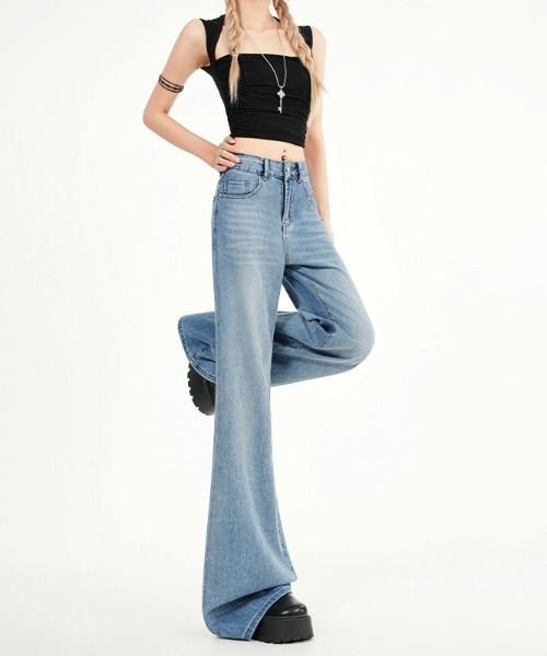 LUCPY(ラクピー)の「ハイウエストフレアワイドデニムパンツ(デニムパンツ・レディース・ネイビー・X-SMALL/SMALL/MEDIUM/LARGE)」の1枚目の写真