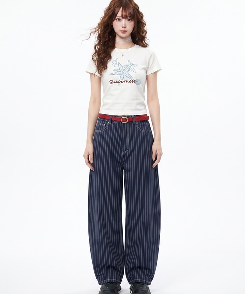 AsheKsha(アシクシャ)の「縦縞ハイウエストワイドレッグカジュアルパンツ(デニムパンツ・レディース・ブラック/ブルー・M/L)」の17枚目の写真