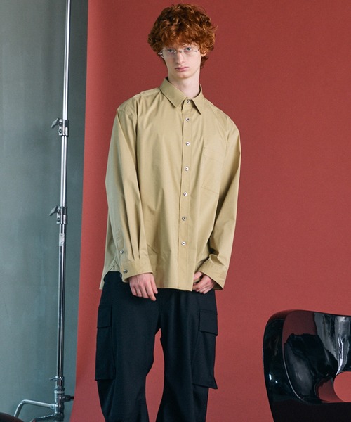 MAISON SPECIAL（メゾンスペシャル）の「《UNISEX》High Count Cotton Prime-Over Long Sleeve Shirt/ハイカウントコットンプライムオーバーロングスリーブシャツ【MAISON SPECIAL/メゾンスペシャル】（シャツ/ブラウス・メンズ・チャコールグレー/ベージュ/サックスブルー/アイボリー/ホワイト・1/2/0）」の19枚目の写真