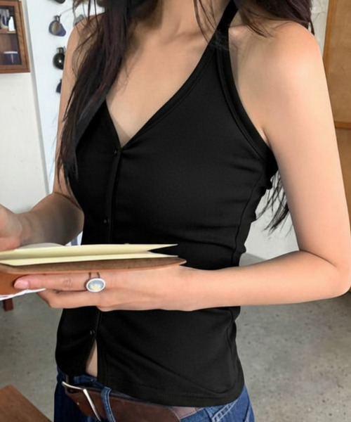 VIVID LADY（ビビッドレディー）の「フロントボタン ホルターネックトップス（Tシャツ/カットソー・レディース・チャコールグレー/ブルー/アイボリー/ブラック・FREE）」の20枚目の写真
