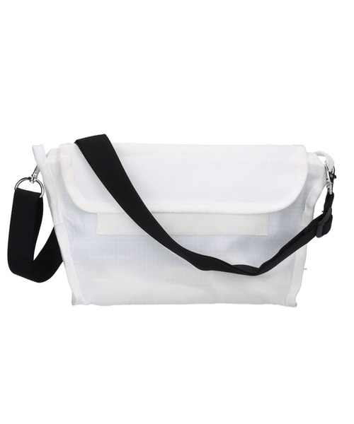HUNTER（ハンター）の「【HUNTER】ハンター ORIGINAL ESSENTIAL PACKABLE CROSSBODY ショルダーバッグ（ショルダーバッグ・レディース・ブラック/ホワイト・FREE）」の10枚目の写真
