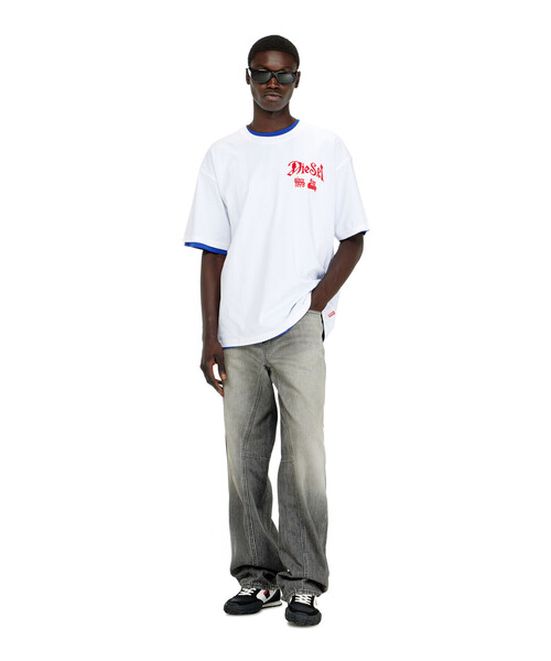 DIESEL(ディーゼル)の「メンズ Tシャツ T-BOXT-AA2(Tシャツ/カットソー・メンズ・ホワイト/ブラック・SMALL/LARGE/X-LARGE/X-SMALL/MEDIUM/XX-LARGE/XXX-LARGE)」の10枚目の写真