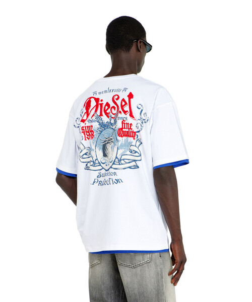 DIESEL(ディーゼル)の「メンズ Tシャツ T-BOXT-AA2(Tシャツ/カットソー・メンズ・ホワイト/ブラック・SMALL/LARGE/X-LARGE/X-SMALL/MEDIUM/XX-LARGE/XXX-LARGE)」の3枚目の写真