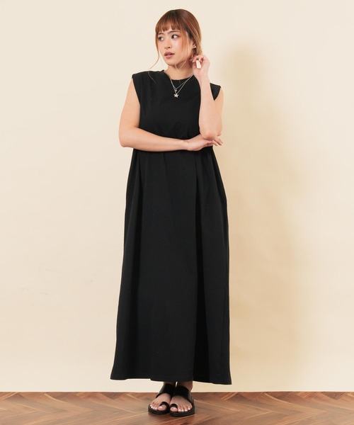 anap mimpi(アナップミンピ)の「オーバーサイズノースリーブワンピース(ワンピース・レディース・ブラック/ブルー・F)」の9枚目の写真