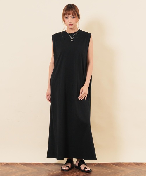 anap mimpi(アナップミンピ)の「オーバーサイズノースリーブワンピース(ワンピース・レディース・ブラック/ブルー・F)」の8枚目の写真