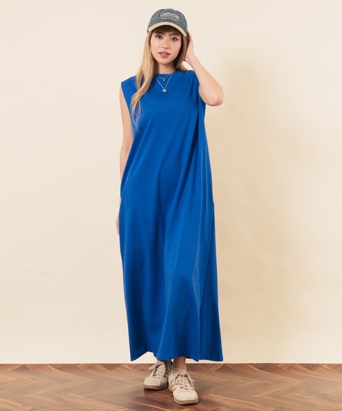 anap mimpi(アナップミンピ)の「オーバーサイズノースリーブワンピース(ワンピース・レディース・ブラック/ブルー・F)」の3枚目の写真