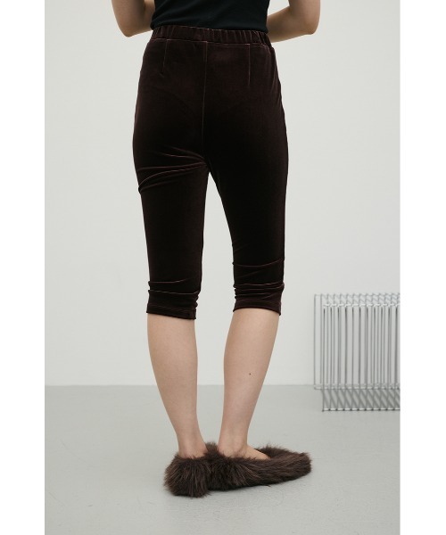 STYLEMIXER（スタイルミキサー）の「ベロアカプリレギンス（その他パンツ・レディース・ブラック/ブラウン・MEDIUM/SMALL）」の7枚目の写真