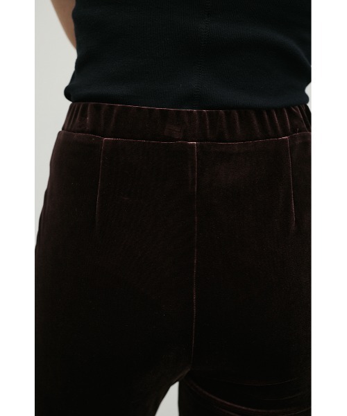 STYLEMIXER（スタイルミキサー）の「ベロアカプリレギンス（その他パンツ・レディース・ブラック/ブラウン・MEDIUM/SMALL）」の11枚目の写真