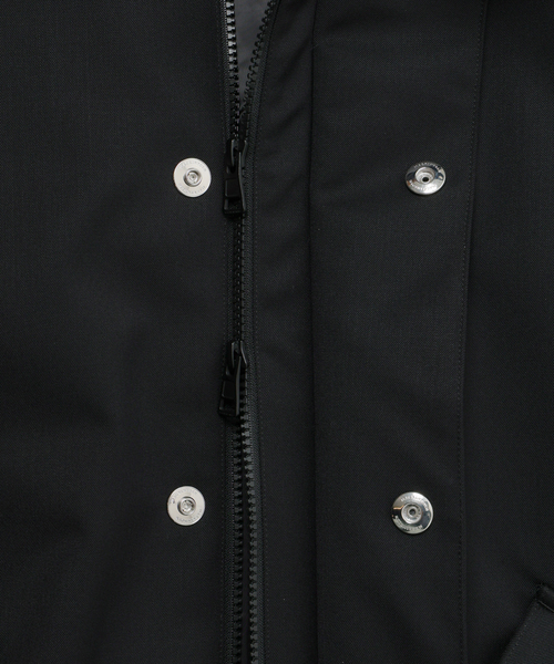 Mackintosh(マッキントッシュ)の「MACKINTOSH(マッキントッシュ) 別注 WEATHERTEC SKYE STAND/スカイスタンド(ダウンジャケット/コート・メンズ・チャコールグレー/ブラック・38/36/34/40)」の14枚目の写真