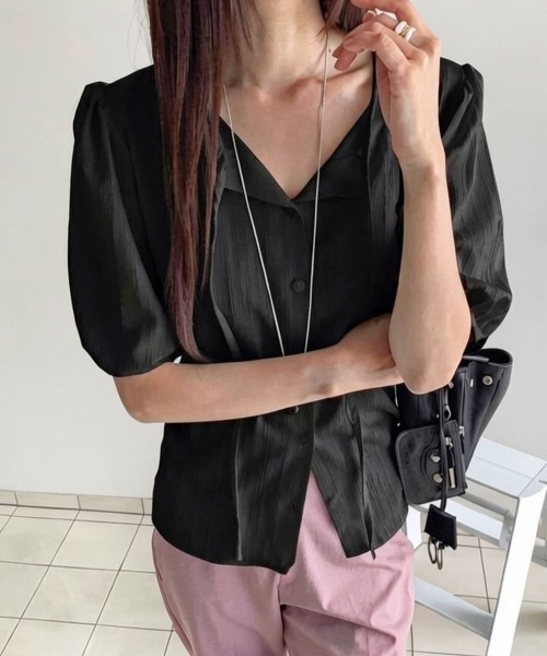 LOENNE(ロエヌ)の「Tie Neck Blouse / タイネックブラウス(Tシャツ/カットソー・レディース・ブラック/クリーム/ホワイト・FREE)」の18枚目の写真