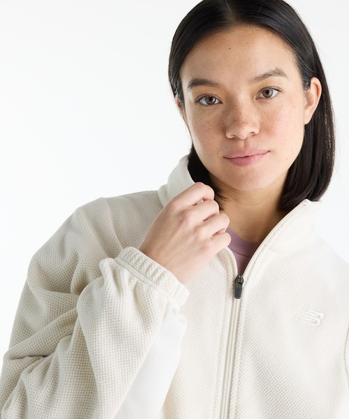 NEW BALANCE(ニューバランス)の「フリースジャケット(ブルゾン・レディース・ライトグレー/アイボリー/スミクロ・SMALL/LARGE/MEDIUM/X-LARGE)」の6枚目の写真