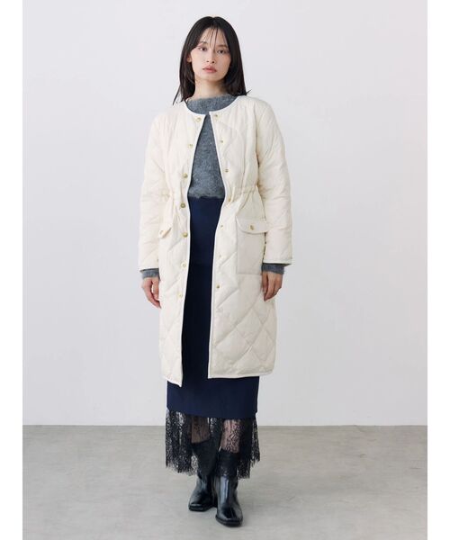 TONAL(トーナル)の「【TAIONコラボ】パイピングロングダウンコート(ダウンジャケット/コート・レディース・ブラウン/ネイビー/アイボリー・MEDIUM/SMALL)」の11枚目の写真