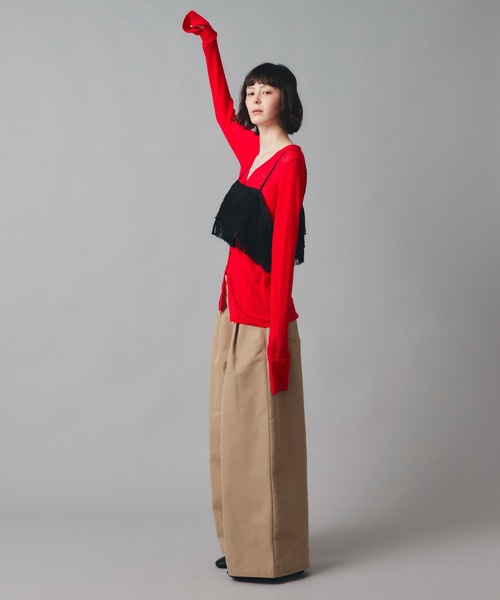 AT THE TRNK(アットザトランク)の「チノ ワイド パンツ AT THE TRNK(チノパンツ・レディース・ベージュ/ブラック・S/M)」の4枚目の写真