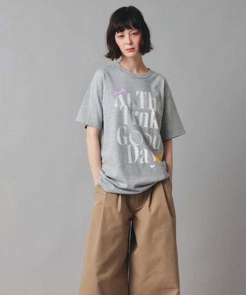 AT THE TRNK(アットザトランク)の「チノ ワイド パンツ AT THE TRNK(チノパンツ・レディース・ベージュ/ブラック・S/M)」の19枚目の写真
