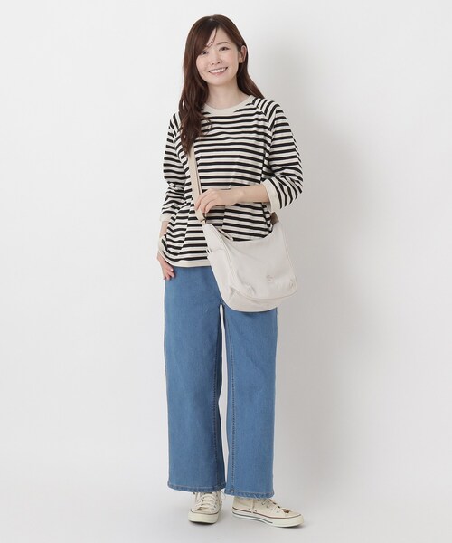 one'sterrace（ワンズテラス）の「anello クリンクルミニショルダー（ショルダーバッグ・レディース・ベージュ系9/グレー系4/ブラック系8・99）」の11枚目の写真