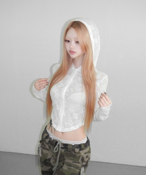 THEAIRTOWN(ジエアタウン)の「rose crop hz(パーカー・レディース・ブラック/アイボリー/ライトピンク・FREE)」の13枚目の写真