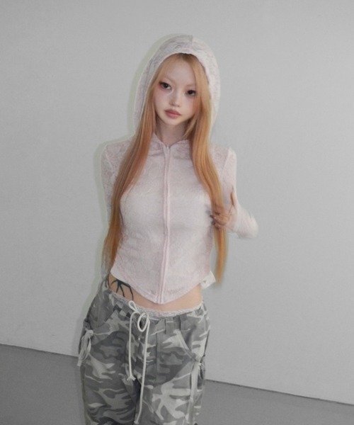 THEAIRTOWN(ジエアタウン)の「rose crop hz(パーカー・レディース・ブラック/アイボリー/ライトピンク・FREE)」の6枚目の写真