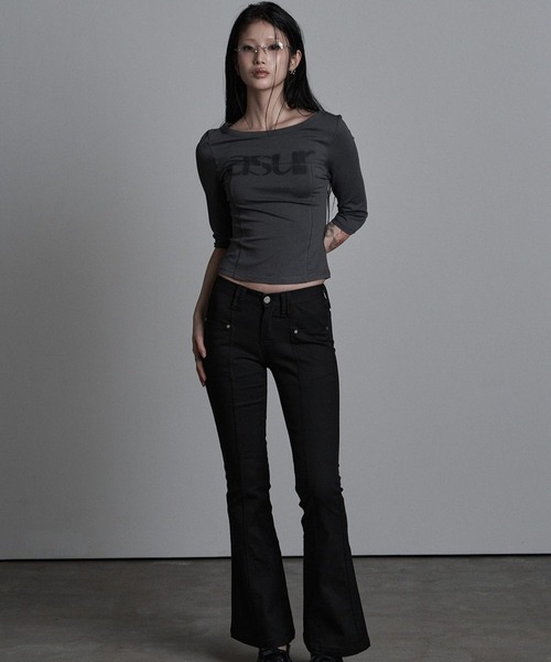as you are(アズユーアー)の「ASUR/ボートネックロングスリーブトップス(Tシャツ/カットソー・レディース・ブラック/ホワイト/チャコール・FREE)」の9枚目の写真