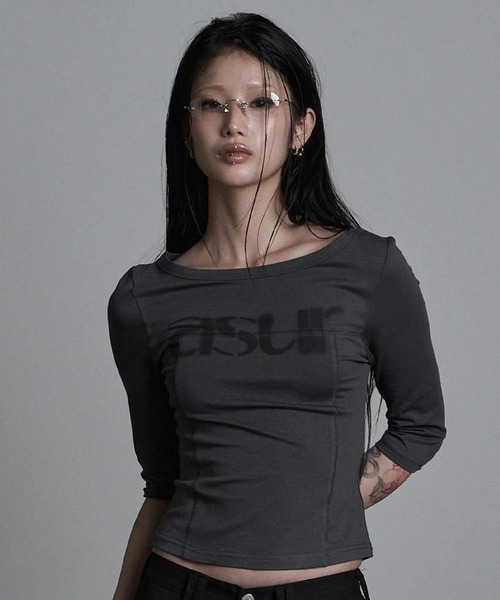 as you are(アズユーアー)の「ASUR/ボートネックロングスリーブトップス(Tシャツ/カットソー・レディース・ブラック/ホワイト/チャコール・FREE)」の11枚目の写真