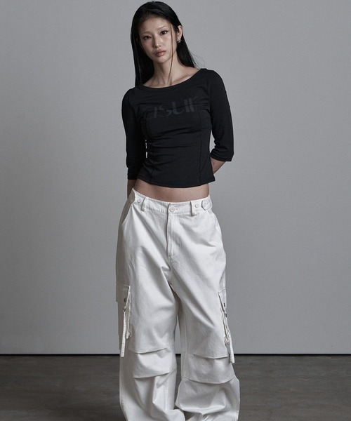 as you are(アズユーアー)の「ASUR/ボートネックロングスリーブトップス(Tシャツ/カットソー・レディース・ブラック/ホワイト/チャコール・FREE)」の22枚目の写真