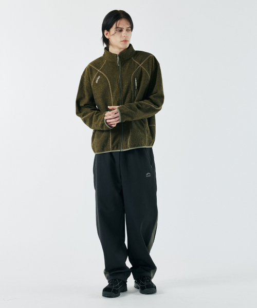 SANRO（サンロ）の「[ユニセックス]ストレートジャージパンツ - ブラック（スウェットパンツ・メンズ・その他・X-LARGE/MEDIUM/LARGE）」の2枚目の写真
