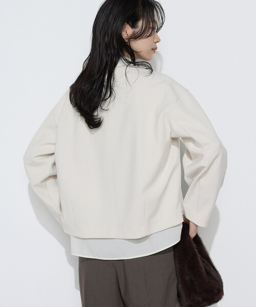 COMME CA(コムサ)の「ダブルクロスストレッチ ブルゾン(ブルゾン・レディース・ブラック/アイボリー・9号)」の5枚目の写真