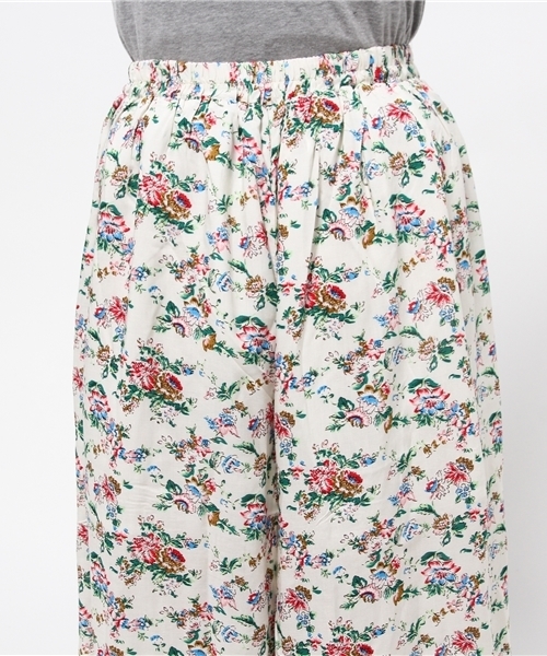 RAY CASSIN（レイカズン）の「レーヨン花柄スカーチョ（その他パンツ・レディース・ネイビー/オフホワイト・FREE）」の10枚目の写真