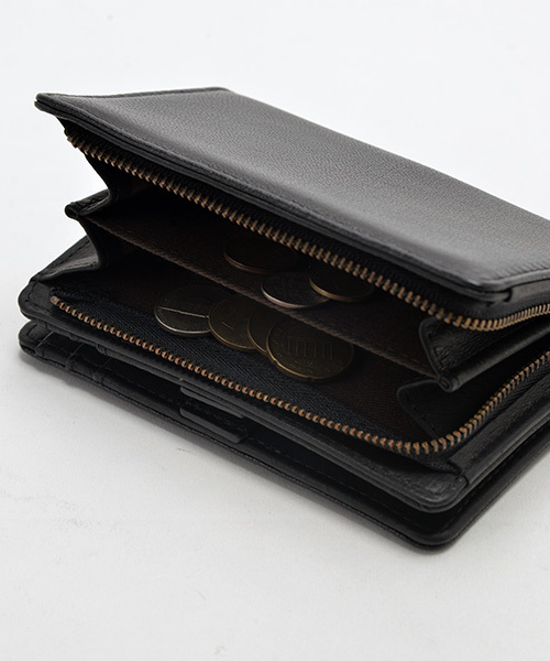 DEVICE（デバイス）の「Rename 本革 コードバン調 手帳型 2つ折り コンパクト ミニ ウォレット 財布（財布・レディース・ブラウン/キャメル/ブラック/ターコイズブルー・FREE）」の10枚目の写真