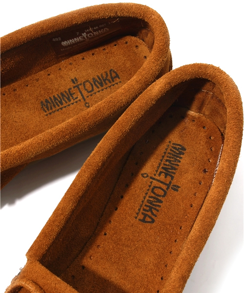 Minnetonka（ミネトンカ）の「[ミネトンカ]MINNETONKA スエードモカシン（その他シューズ・レディース・ブラウン/ダークブラウン/ブラック・5/6/7）」の8枚目の写真