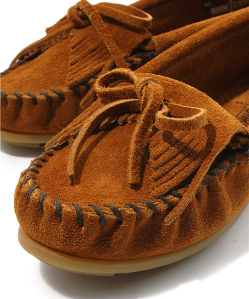 Minnetonka（ミネトンカ）の「[ミネトンカ]MINNETONKA スエードモカシン（その他シューズ・レディース・ブラウン/ダークブラウン/ブラック・5/6/7）」の9枚目の写真