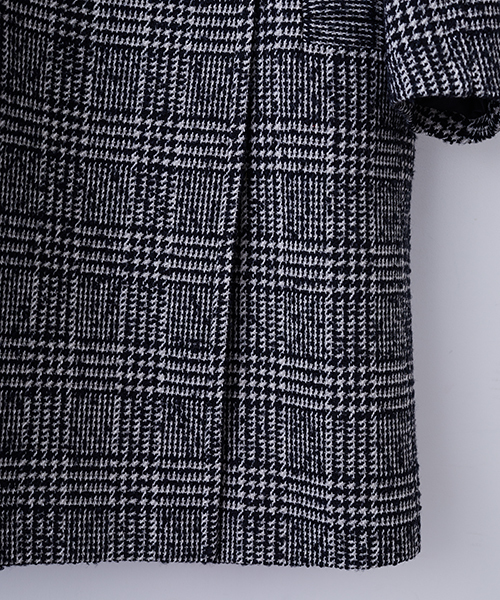 UNITED TOKYO（ユナイテッドトウキョウ）の「チェックコート（その他アウター・レディース・ブラック・1/2）」の4枚目の写真