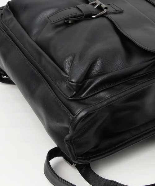 Fun & Daily（ファンアンドデイリー）の「2WAY Handle  Backpack（バックパック/リュック・メンズ・ブラック/ブラウン・FREE）」の3枚目の写真
