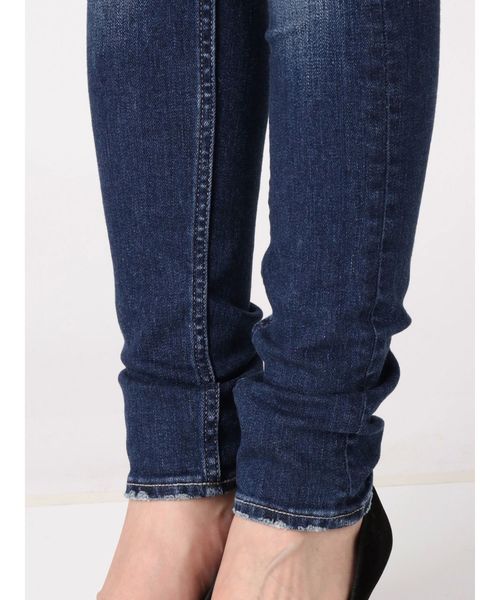 GYDA(ジェイダ)の「DOUBLE RIPPED スキニーデニムパンツ(デニムパンツ・レディース・インディゴブルー/ブルー・SMALL/MEDIUM/X-SMALL)」の11枚目の写真