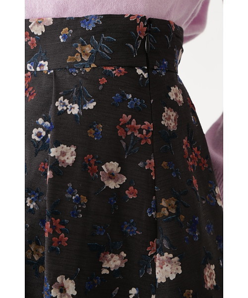 JILL STUART（ジルスチュアート）の「◆マギーフラワースカート（スカート・レディース・ブラック/ベージュ・0/2/4）」の7枚目の写真