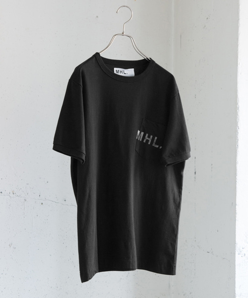 MHL.(エムエイチエル)の「MHL.×URBAN RESEARCH 別注PRINTED T-SHIRTS(Tシャツ/カットソー)」|ブラック