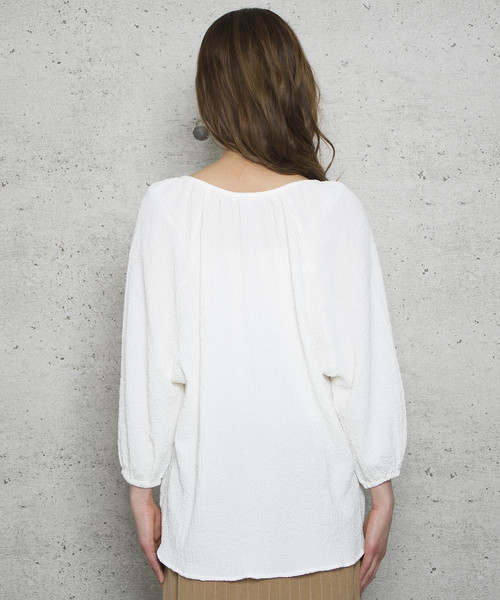 LUGG NAGG(ラグナグ)の「【Jewelobe/ ジュエローブ】フロントボタンブラウス(シャツ/ブラウス・レディース・オフホワイト/ブルー/ベージュ・FREE)」の9枚目の写真