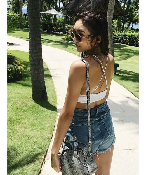 EVRIS（エヴリス）の「パイソンライクスクエアショルダーBAG（ショルダーバッグ・レディース・ホワイト/ブラック/ブラウン・FREE）」の13枚目の写真