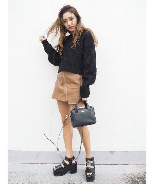 EVRIS（エヴリス）の「パイソンライクスクエアショルダーBAG（ショルダーバッグ・レディース・ホワイト/ブラック/ブラウン・FREE）」の9枚目の写真