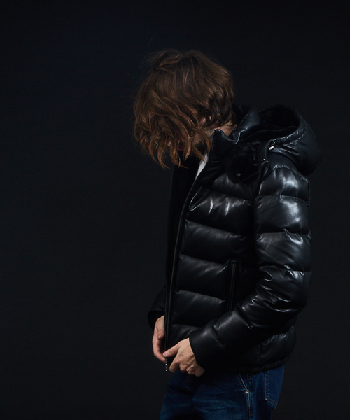5351 POUR LES HOMMES（ゴーサンゴーイチプールオム）の「グロームレザーダウン（ダウンジャケット/コート・メンズ・ブラック・44/46/48/50）」の14枚目の写真
