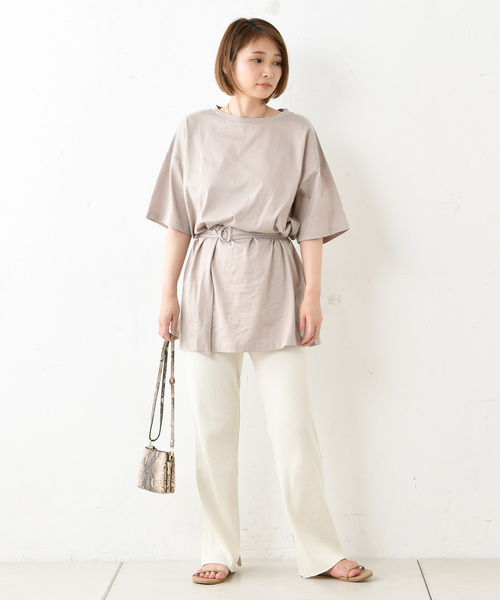 DouDou（ドゥドゥ）の「ベルト付BIGTシャツ（Tシャツ/カットソー・レディース・オフホワイト/ベージュ/ブラック・FREE）」の8枚目の写真