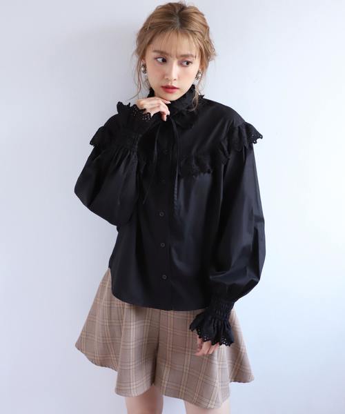 one after another NICE CLAUP（ワンアフターアナザーナイスクラップ）の「ヴィンテージフリルブラウス（シャツ/ブラウス・レディース・ブラック/ベージュ/オフホワイト・FREE）」の12枚目の写真