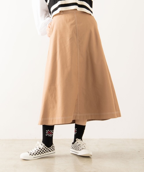 WEGO(ウィゴー)の「WEGO/チノフレアスカート(スカート・レディース・ブラック/ライトブラウン/ベージュ/カーキ・MEDIUM/SMALL/X-SMALL/LARGE)」の4枚目の写真