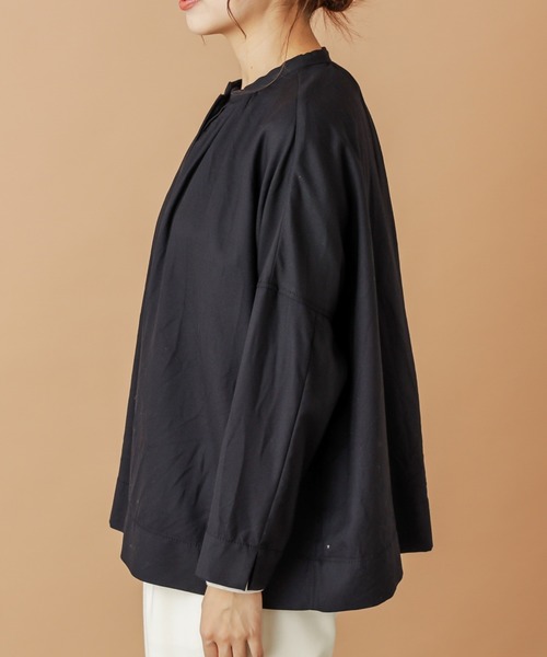 PUAL CE CIN(ピュアルセシン)の「【kanocoさん着用】チビスタンド前開きブラウス(Tシャツ/カットソー・レディース・チャコールグレー/ネイビー・FREE)」の19枚目の写真