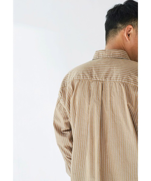 Sunny clouds(サニークラウズ)の「サニークラウズ ストライプロングシャツ(シャツ/ブラウス・メンズ・ベージュ/ブルー・SMALL/MEDIUM/LARGE/BL)」の11枚目の写真