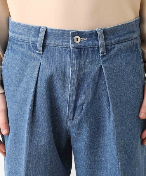 JUNRED(ジュンレッド)の「ミドルオンスデニムワイドテーパードタックパンツ(デニムパンツ・メンズ・ブルー/ネイビー・S/M/L)」の4枚目の写真