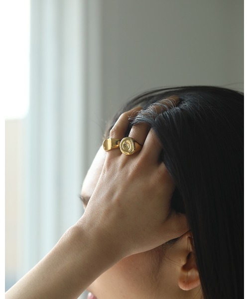 TODAYFUL(トゥデイフル)の「シールリング(リング・レディース・シルバー/ゴールド・#9/#5)」の8枚目の写真