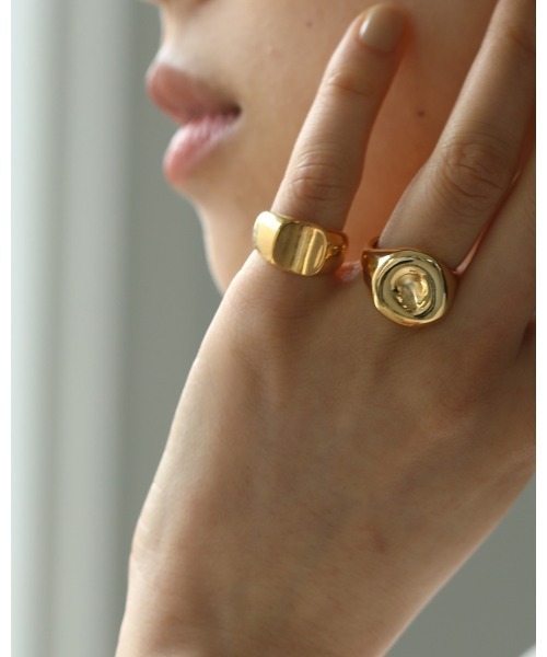 TODAYFUL(トゥデイフル)の「シールリング(リング・レディース・シルバー/ゴールド・#9/#5)」の7枚目の写真