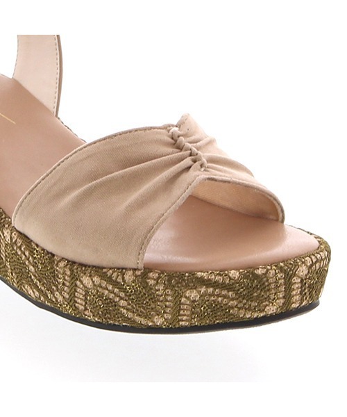JELLY BEANS(ジェリービーンズ)の「レーシーウエッジサンダル<Riche>(204-52563)JELLY BEANS Riche(ジェリービーンズ リッシェ)(サンダル・レディース・ベージュ/ブラック/アイボリー・LL/S/M/L)」の7枚目の写真