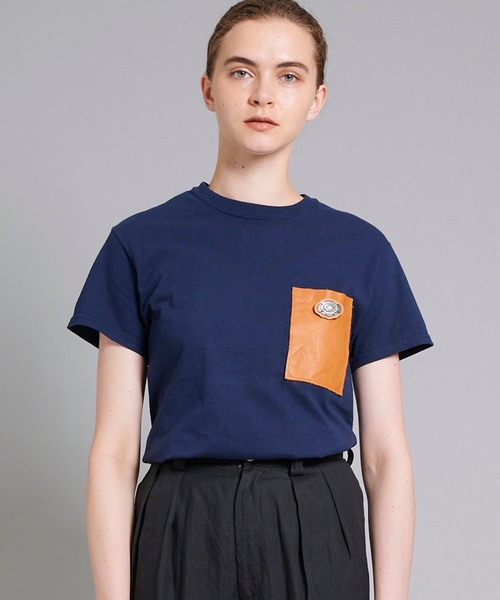 FUMIE TANAKA（フミエタナカ）の「【FUMIE=TANAKA(フミエタナカ)】レザーポケットTシャツ　F20S-33（Tシャツ/カットソー・レディース・ホワイト/キャメル/ネイビー・1）」の14枚目の写真