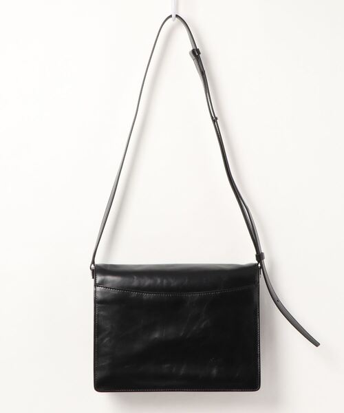 MARNI　 トランク　ソフト　ラージ レザーショルダーバッグ MARNI トランクソフトラージ レザーショルダーバッグ
